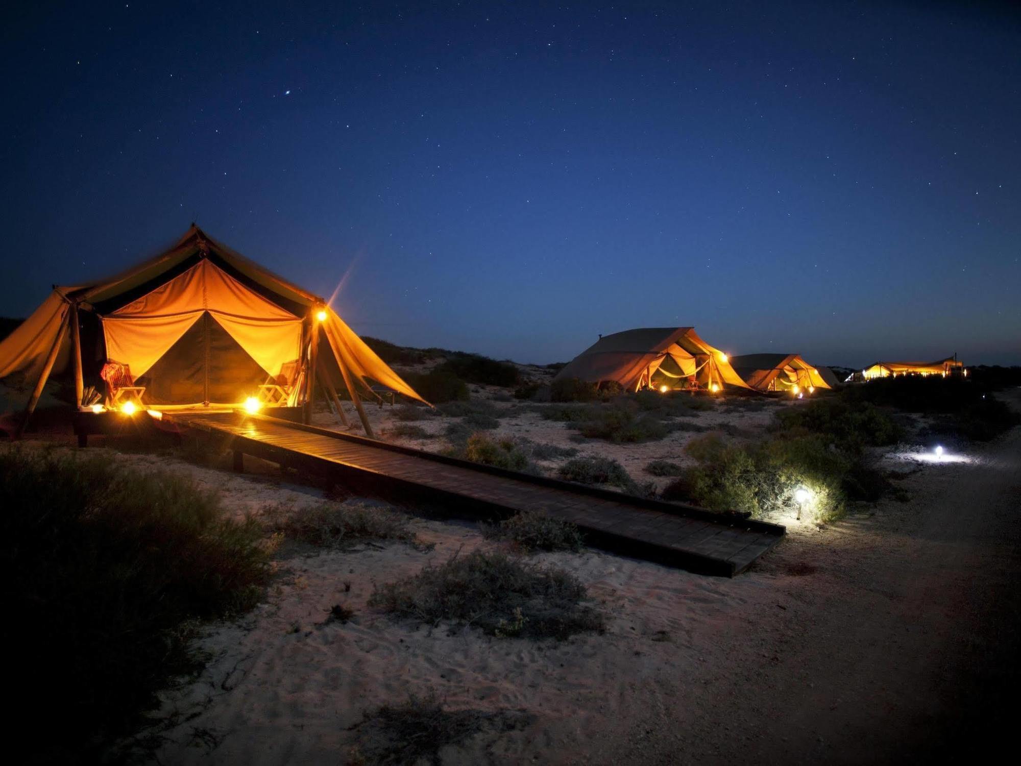 Sal Salis Ningaloo Reef Luxury tent 4*