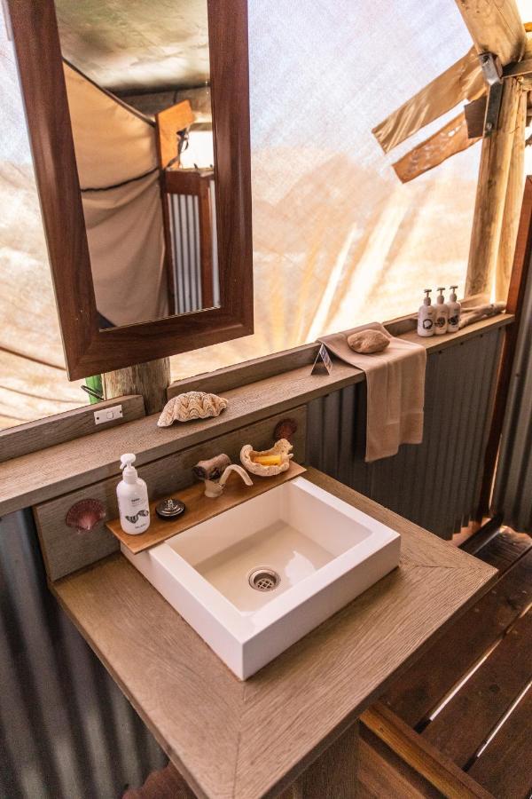 Luxury tent Sal Salis Ningaloo Reef 4*